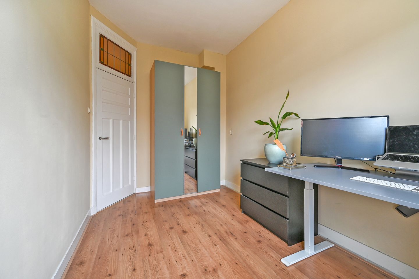 Photo 29 of Stuyvesantstraat 246