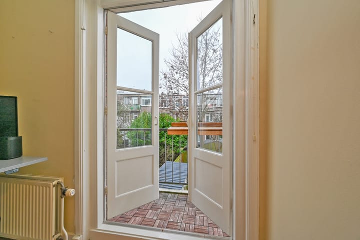 Photo 30 of Stuyvesantstraat 246