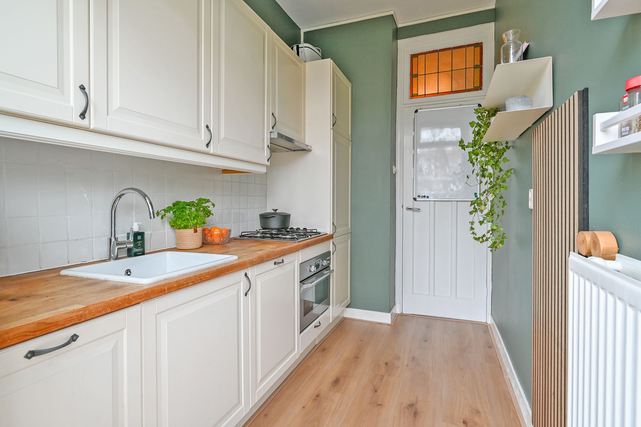 Photo 18 of Stuyvesantstraat 246