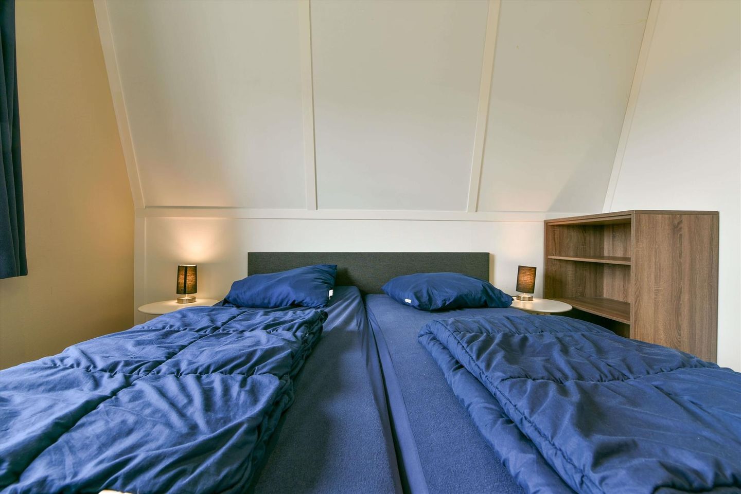 Photo 29 of Zeedijk 2-627