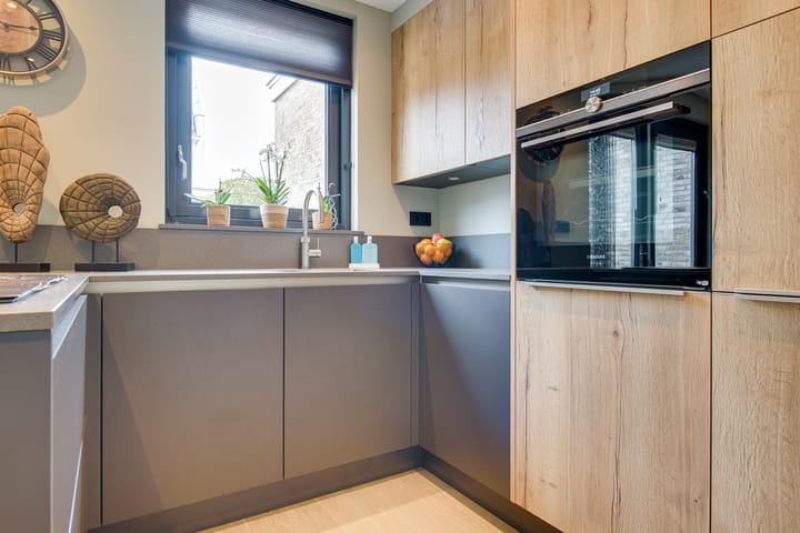 Foto 17 van Herman Heijermanssingel 86