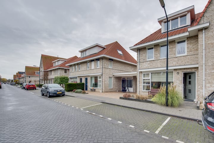 Foto 53 van Herman Heijermanssingel 86