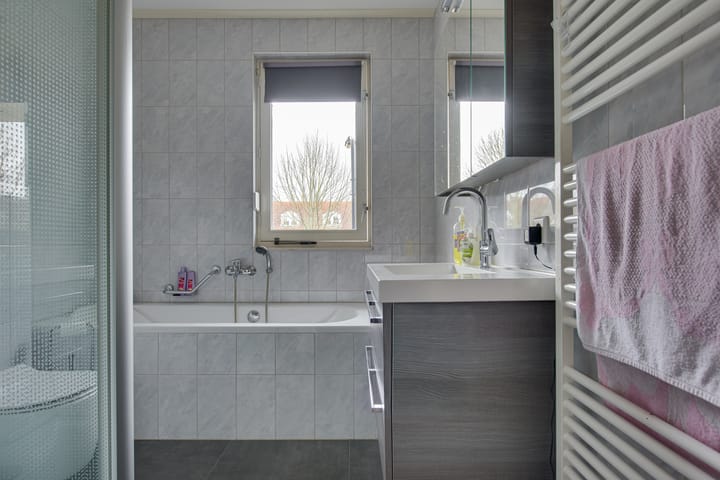 Foto 32 van Herman Heijermanssingel 86