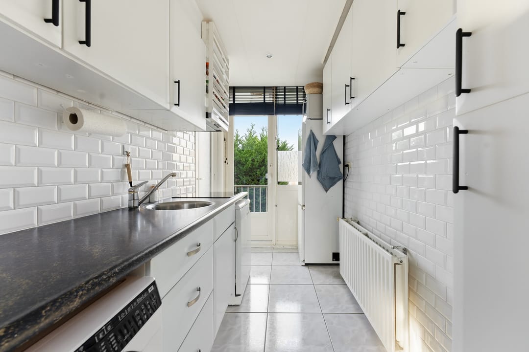 Photo 11 of Jhr. De Savornin Lohmanstraat 34