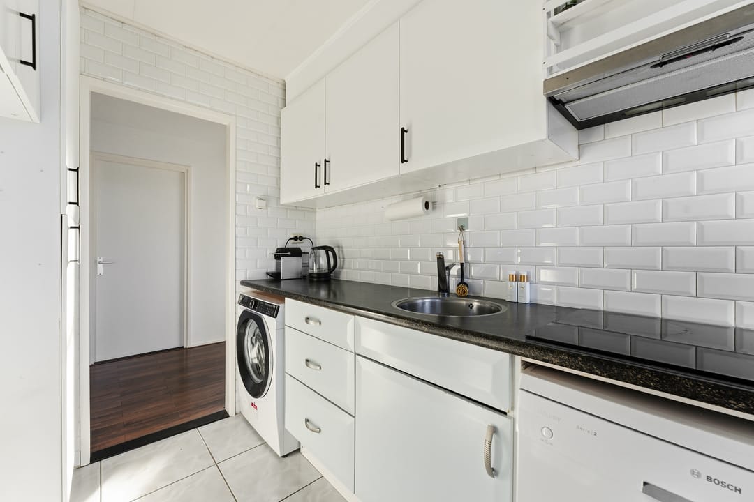 Photo 13 of Jhr. De Savornin Lohmanstraat 34