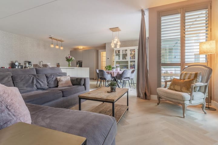 Photo 5 of Céramiquelaan 219