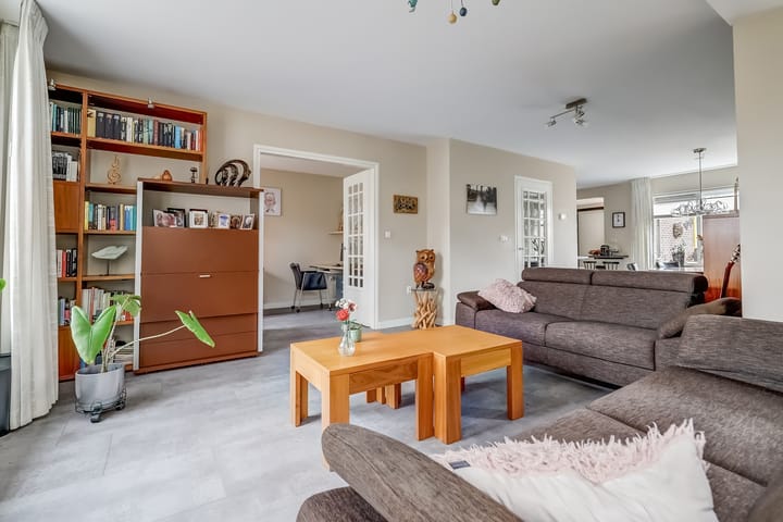 Foto 9 van Oeverkamp 27