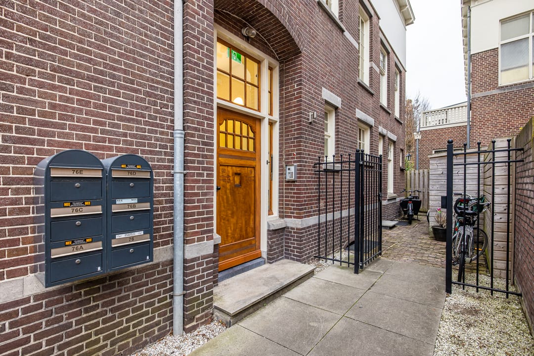 Photo 7 of Burgemeester Reigerstraat 76-C