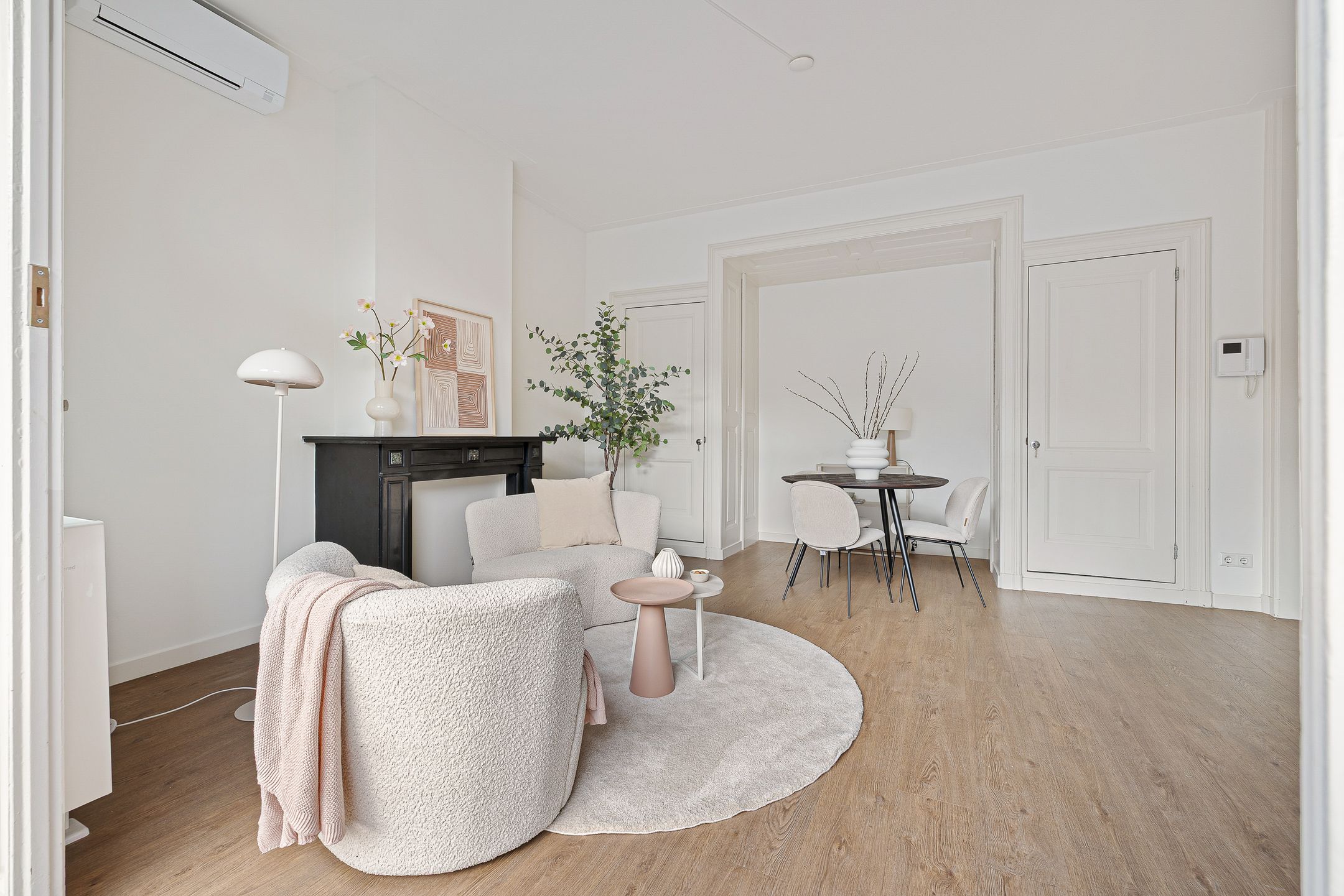 Photo 18 of Burgemeester Reigerstraat 76-C