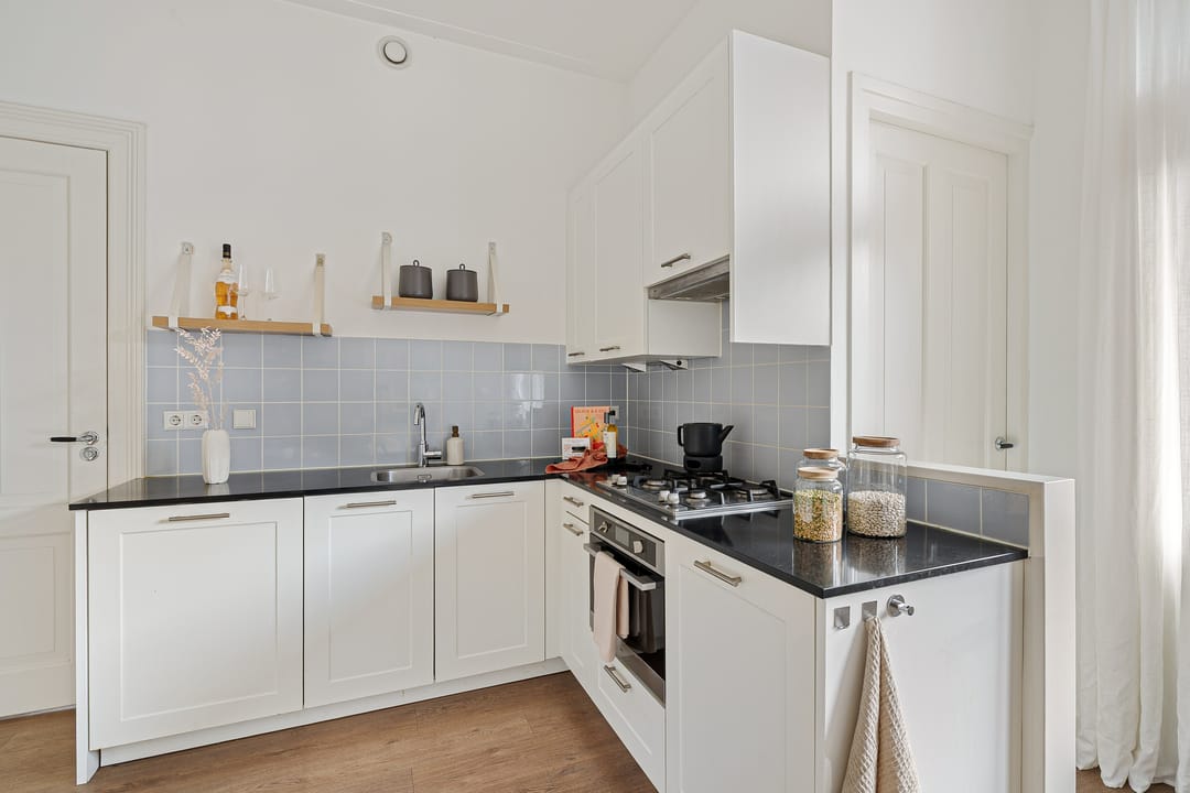 Photo 23 of Burgemeester Reigerstraat 76-C