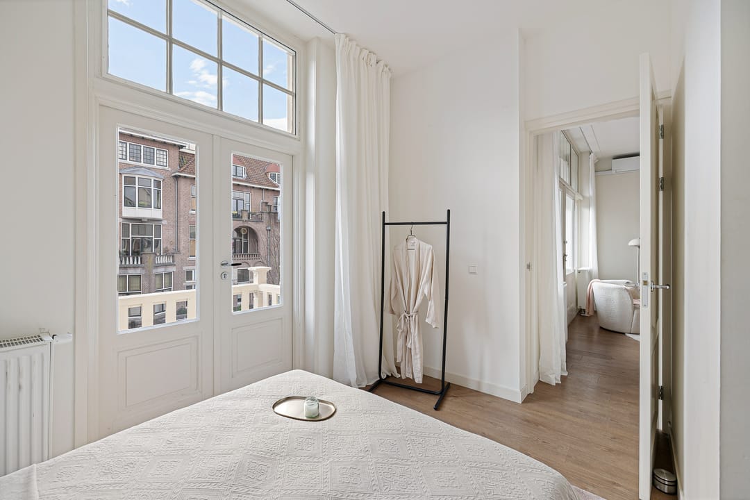 Photo 28 of Burgemeester Reigerstraat 76-C