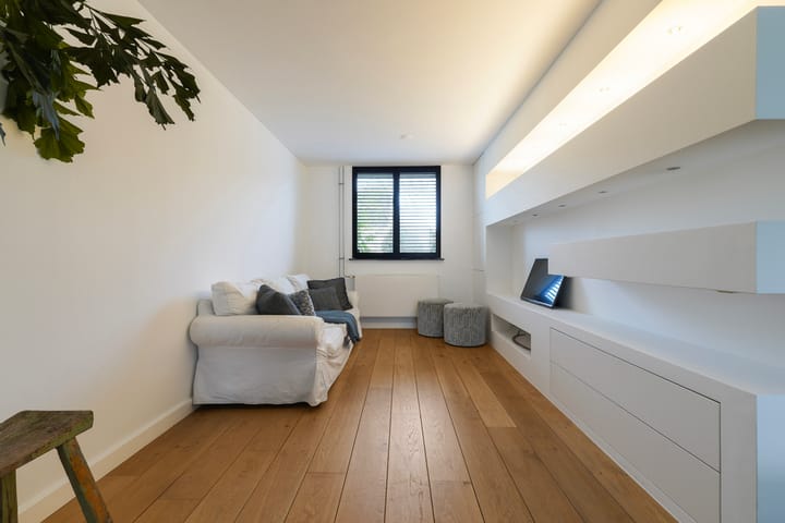 Photo 11 of Munsel 62