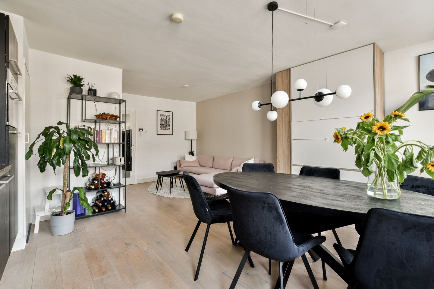 Photo 5 of Albert Cuypstraat 192-3