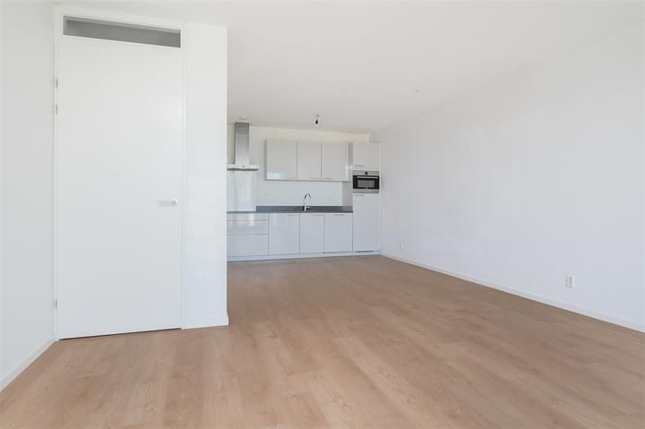 Photo 2 of Koningin Wilhelminaplein 752