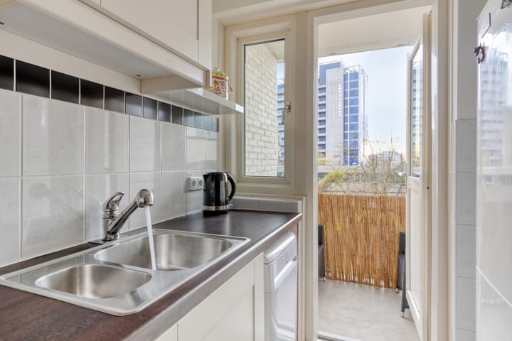 Foto 12 van Dr. J.C. Hartogslaan 10-2