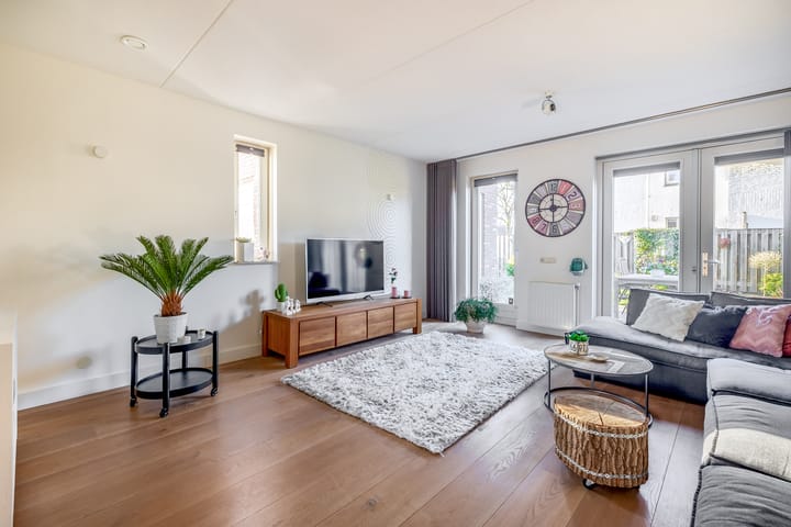 Foto 8 van Libellenlaan 1