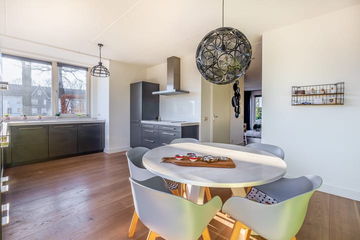 Foto 12 van Libellenlaan 1