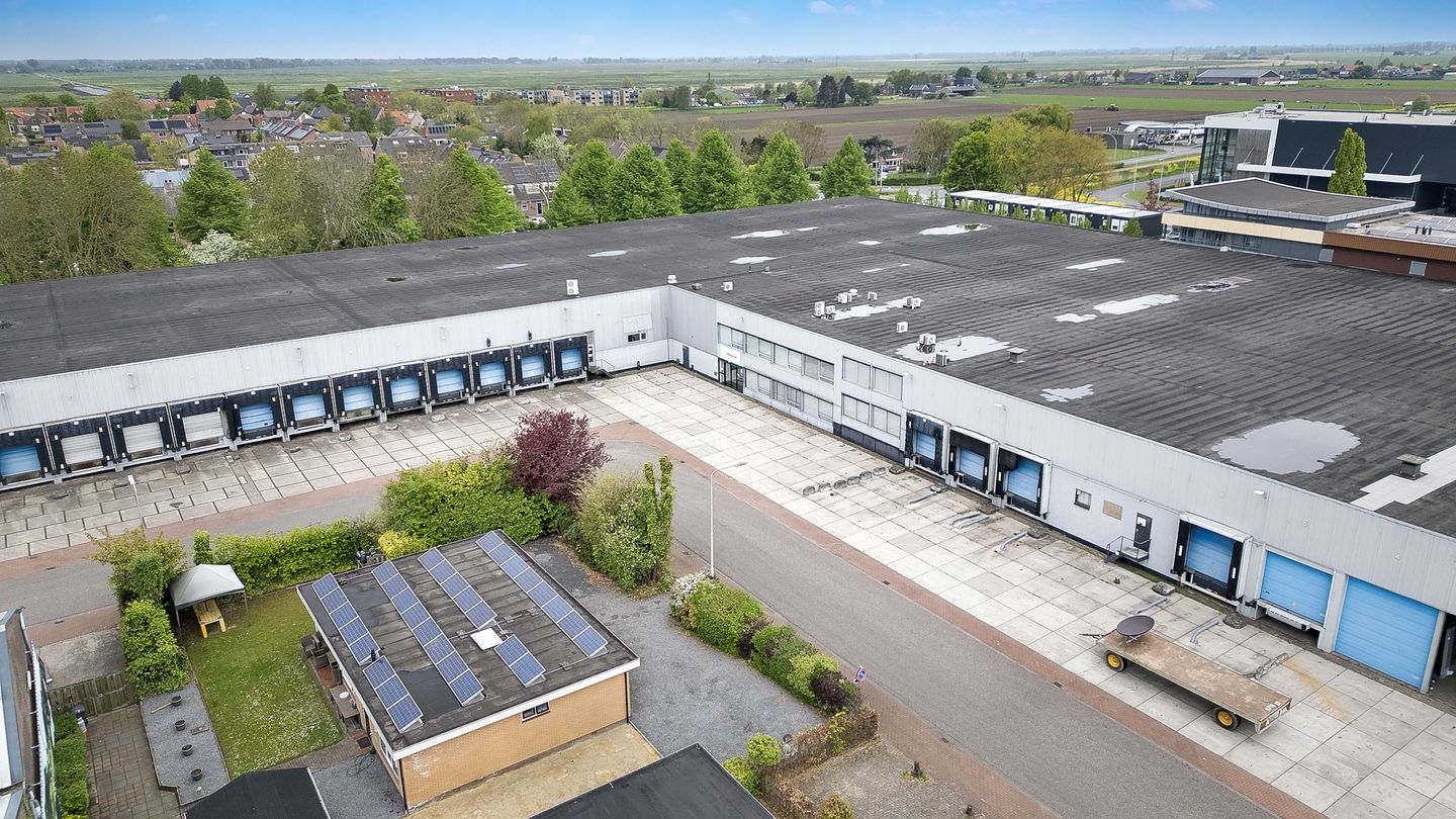 View photo 2 of Nijverheidstraat 2-4