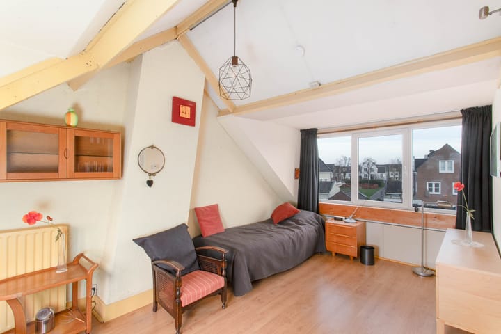 Foto 27 van Woerdlaan 7