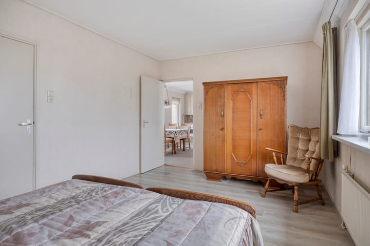 Foto 13 van Benedenheulseweg 23