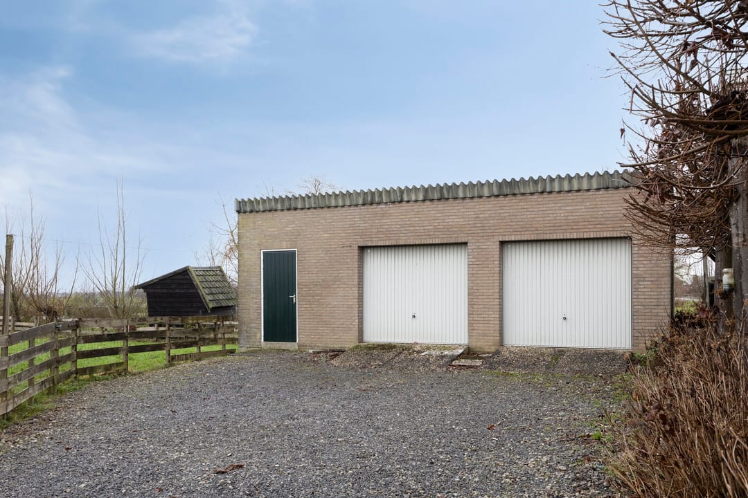 Photo 32 of Benedenheulseweg 23