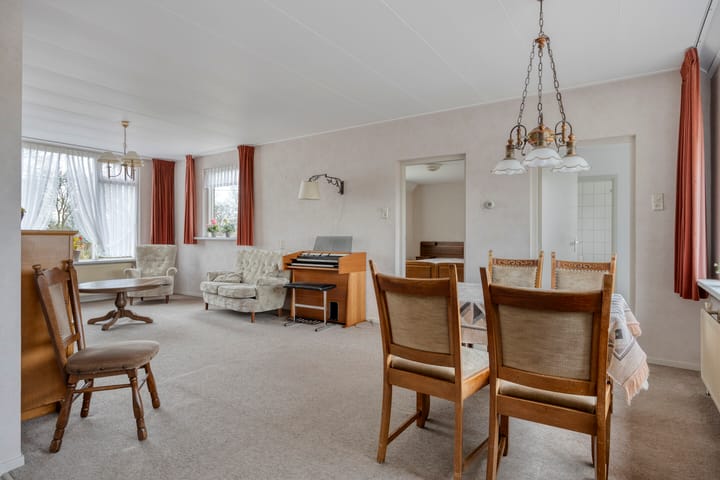 Foto 10 van Benedenheulseweg 23