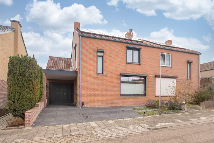 Pastoor Scheepersstraat 4