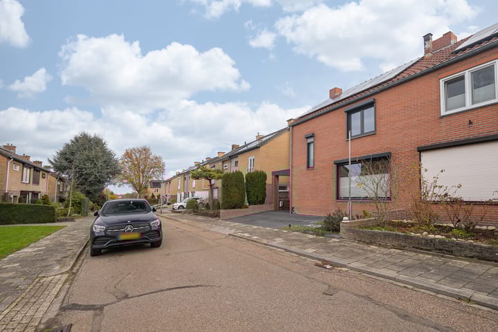 Foto 24 van Pastoor Scheepersstraat 4