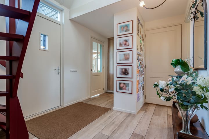 Foto 5 van M.A. van Naamen van Eemneslaan 72-A