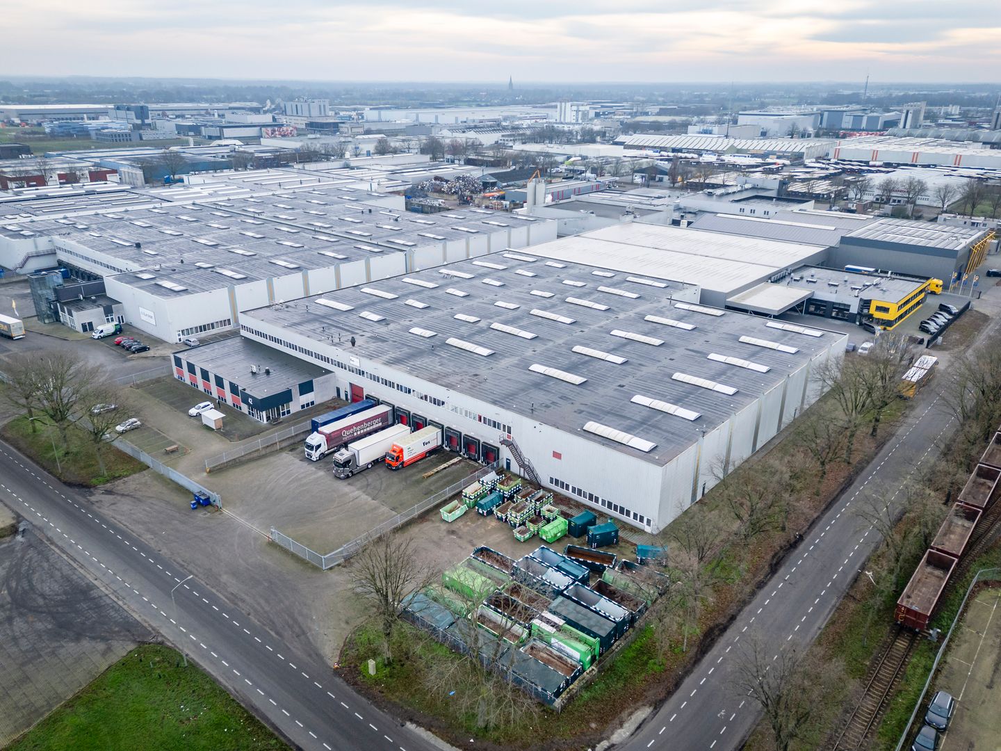 Bekijk foto 1 van Merwedestraat 42-44