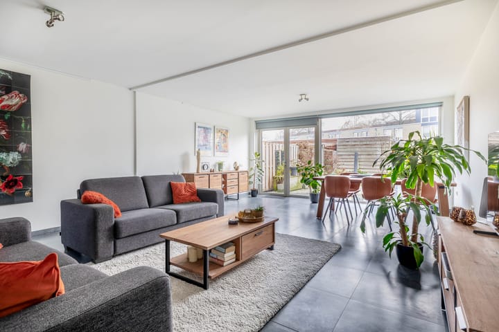 Foto 2 van Dintherseschans 45