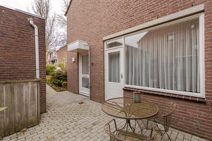 Foto 3 van Burg. Baron van Hövellstraat 10