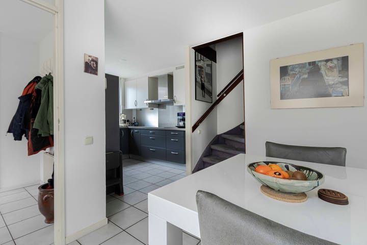 Foto 12 van Burg. Baron van Hövellstraat 10