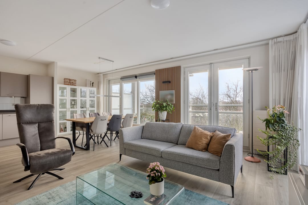 Photo 13 of Sint Laurentiusstraat 37