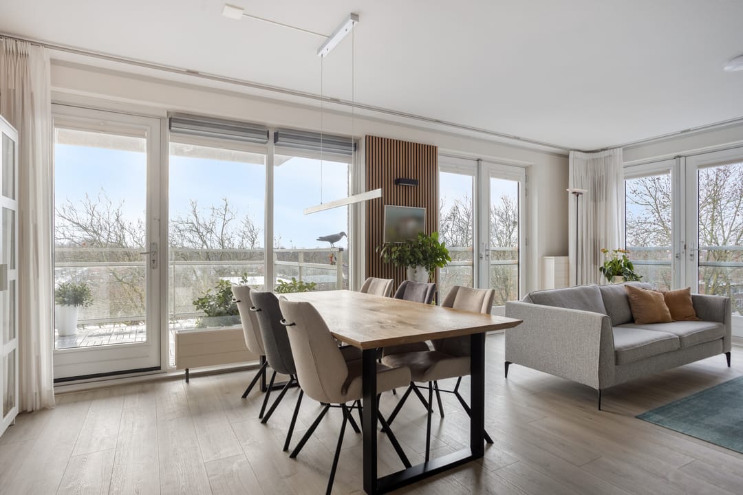 Photo 22 of Sint Laurentiusstraat 37