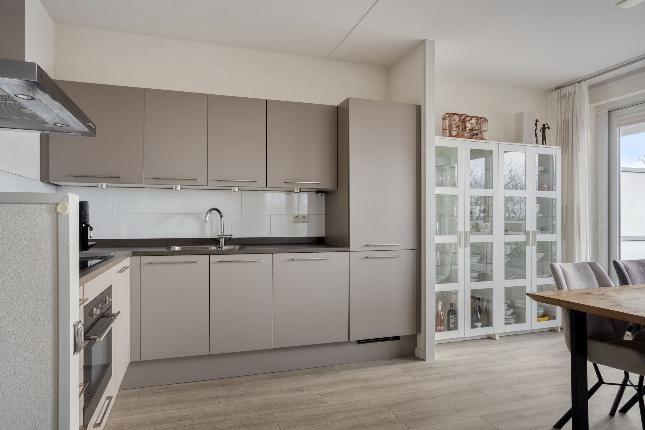 Photo 21 of Sint Laurentiusstraat 37