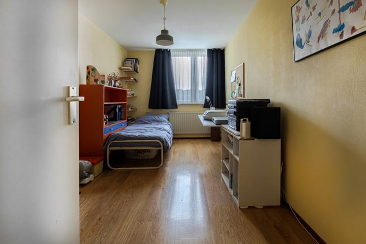 Foto 19 van Burg. Baron van Hövellstraat 10