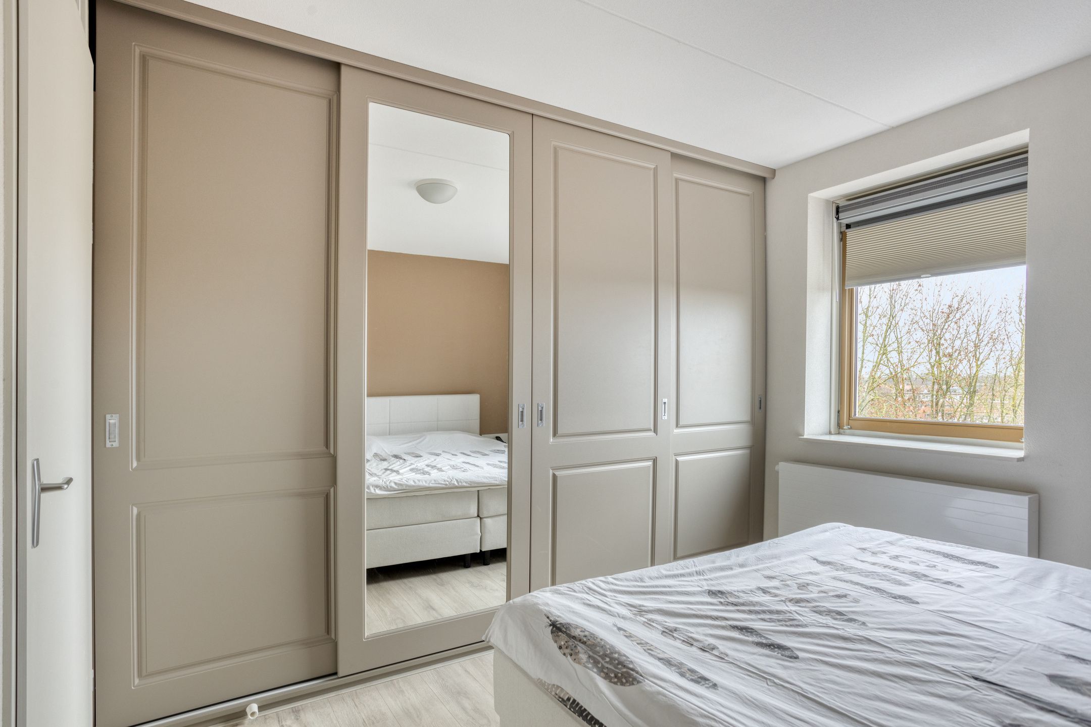 Photo 27 of Sint Laurentiusstraat 37