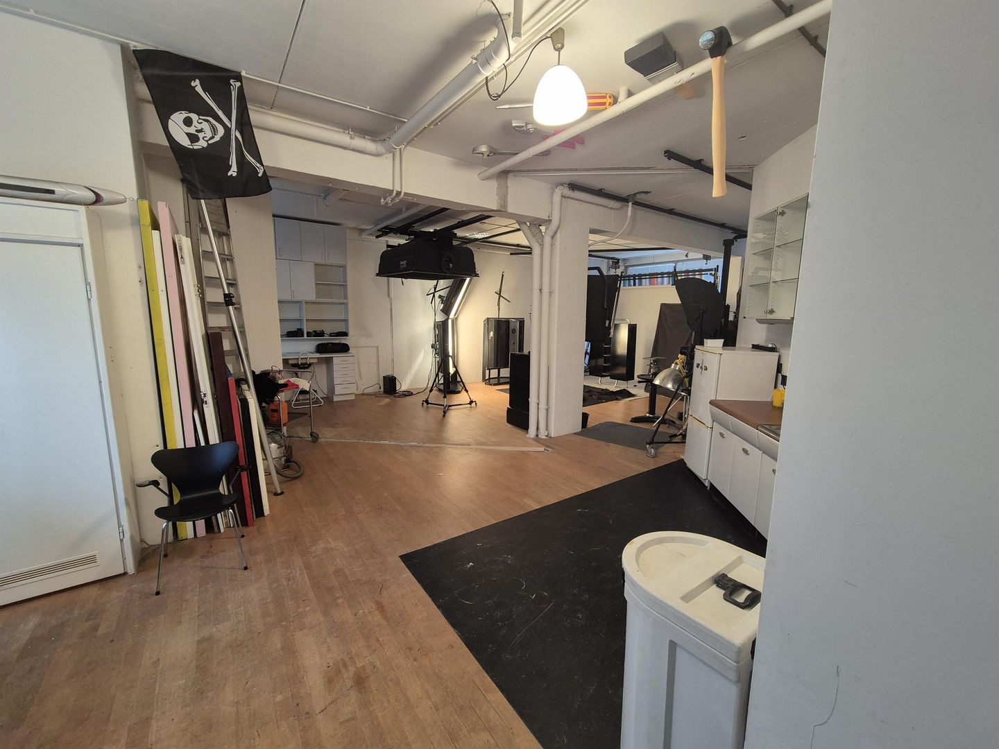 Bekijk foto 5 van Bankwerkerij 83