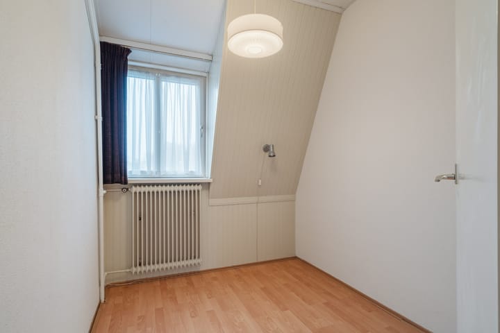 Foto 16 van Generaal Maczekstraat 126