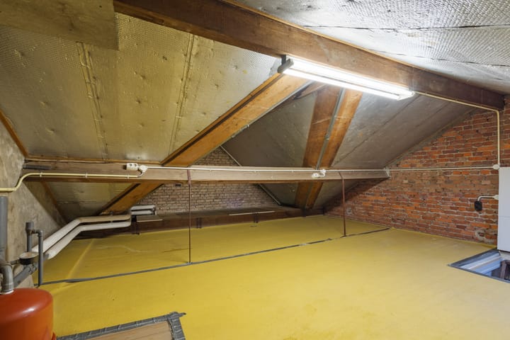 Foto 20 van Generaal Maczekstraat 126