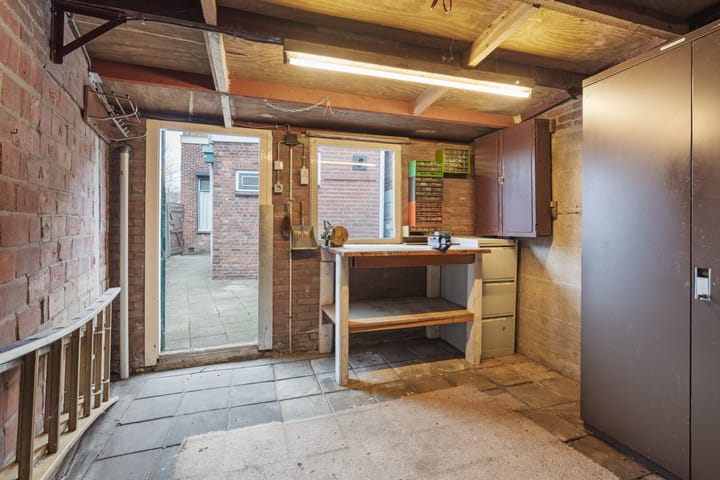 Foto 25 van Generaal Maczekstraat 126