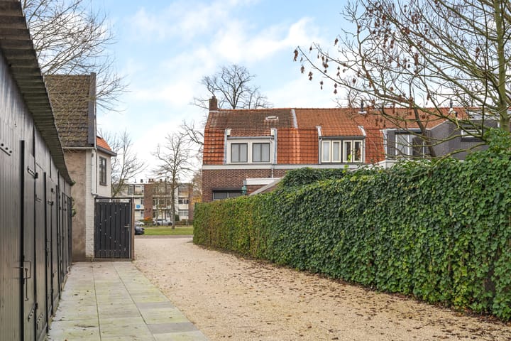 Foto 27 van Generaal Maczekstraat 126