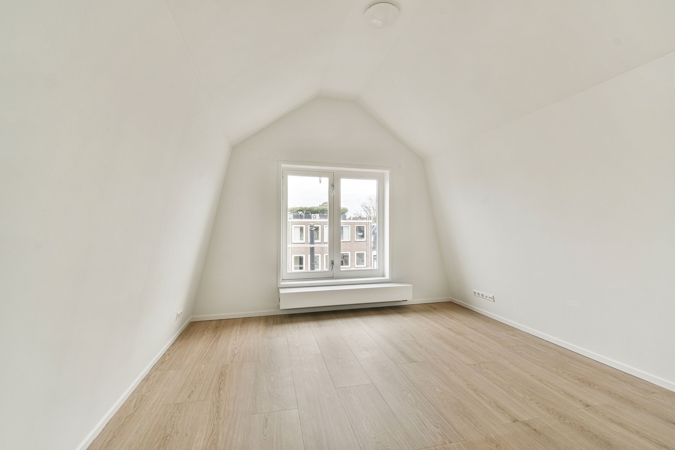 Foto 6 van Egelantiersstraat 168-4