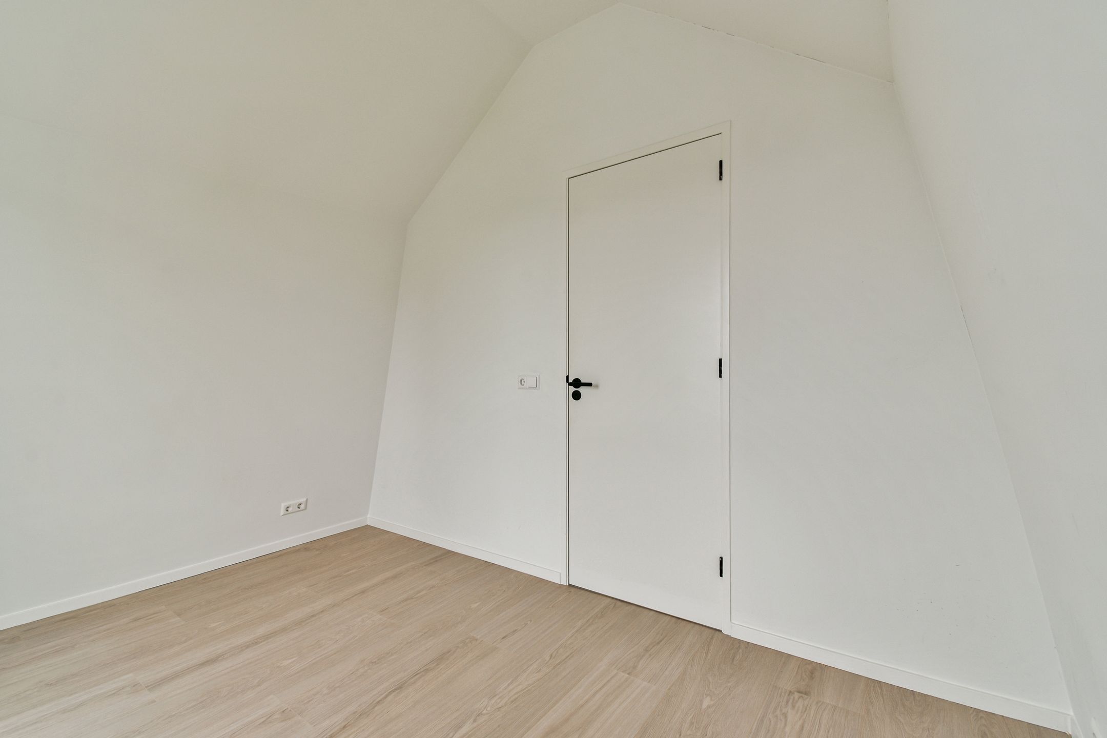 Foto 12 van Egelantiersstraat 168-4