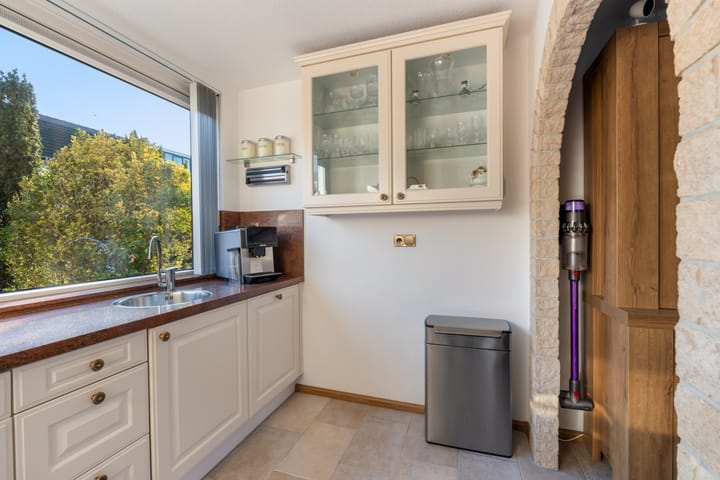 Foto 28 van Anzere 9