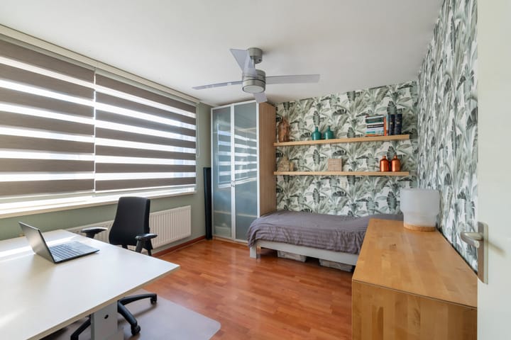 Foto 35 van Anzere 9