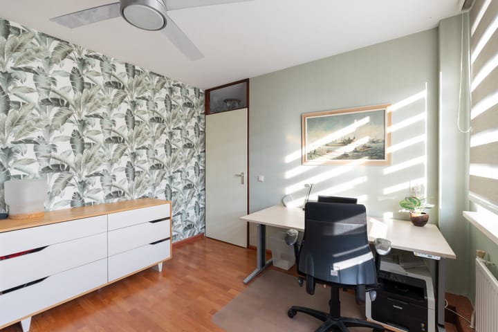 Foto 36 van Anzere 9