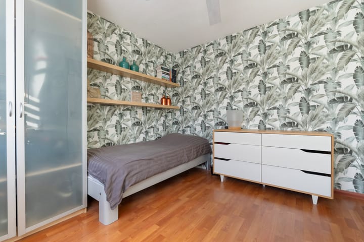 Foto 37 van Anzere 9