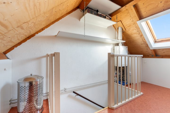 Foto 43 van Anzere 9